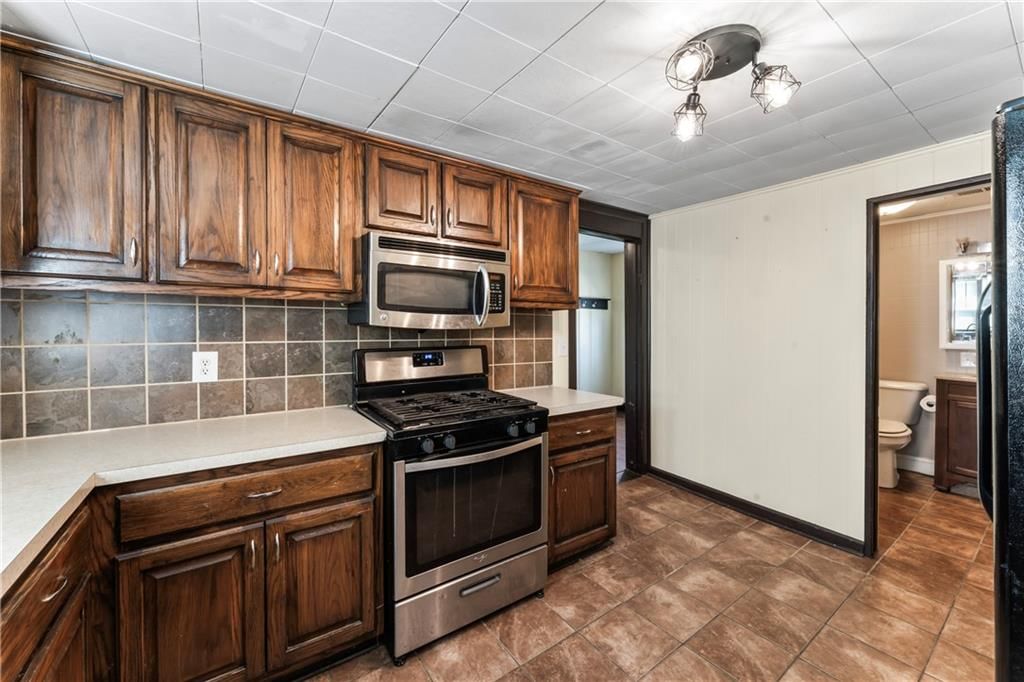 402 S Lorien Street — photo 16