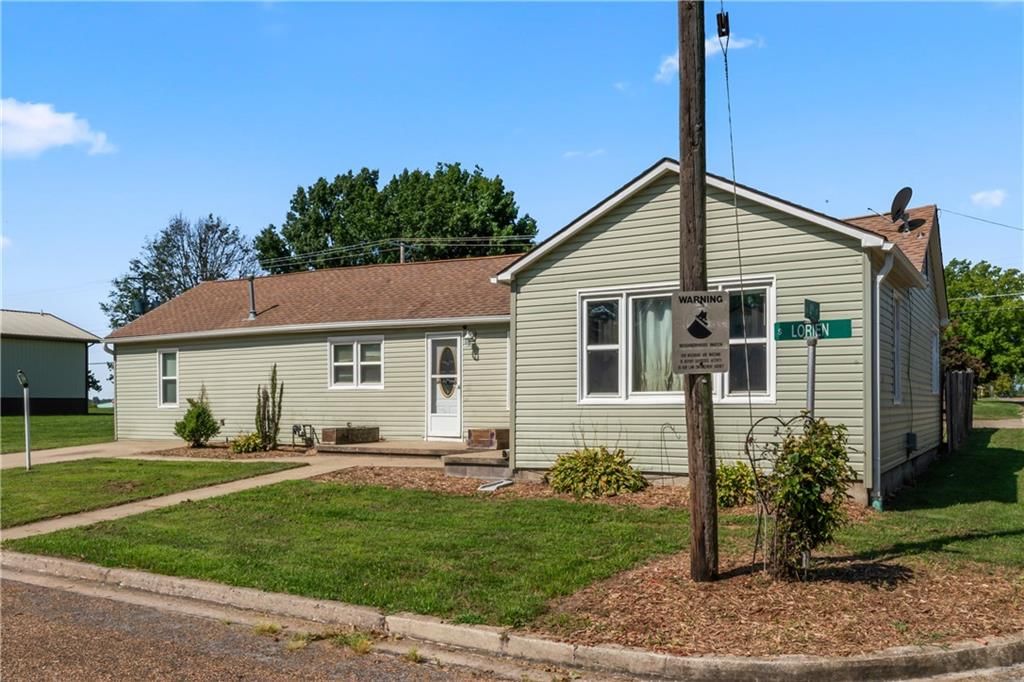 402 S Lorien Street — photo 3