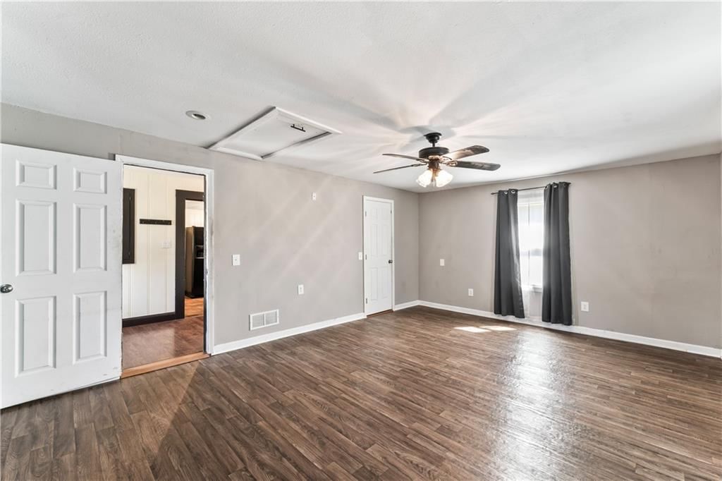 402 S Lorien Street — photo 21