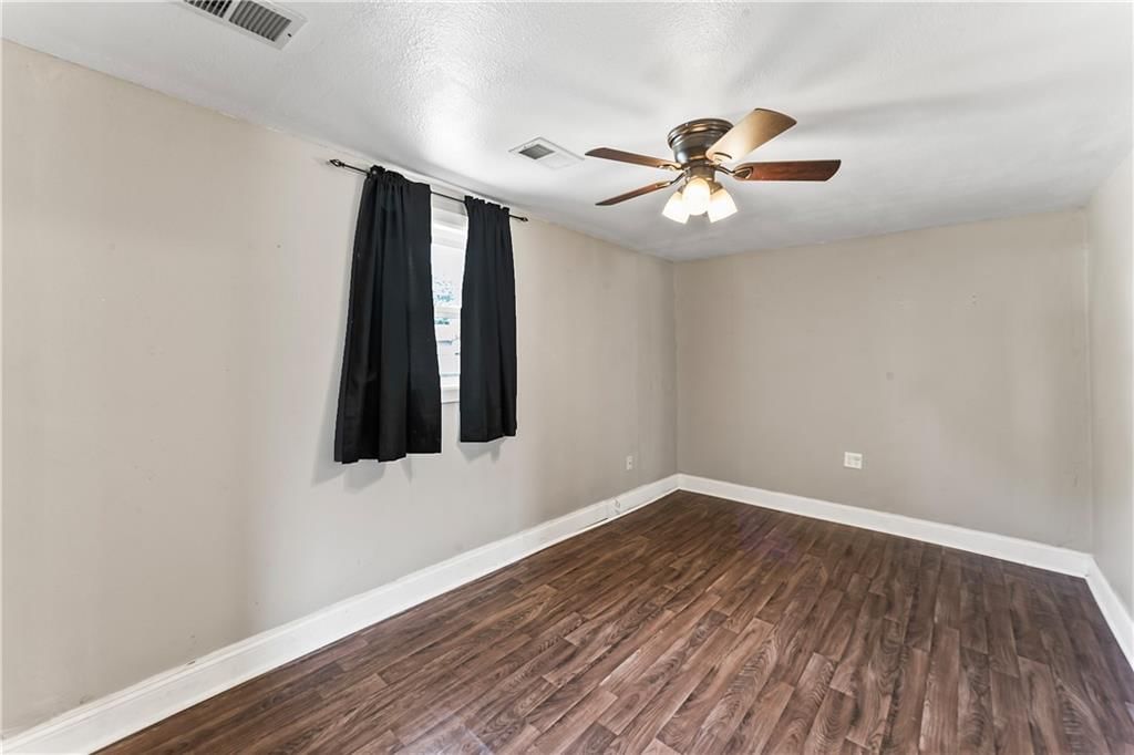 402 S Lorien Street — photo 23