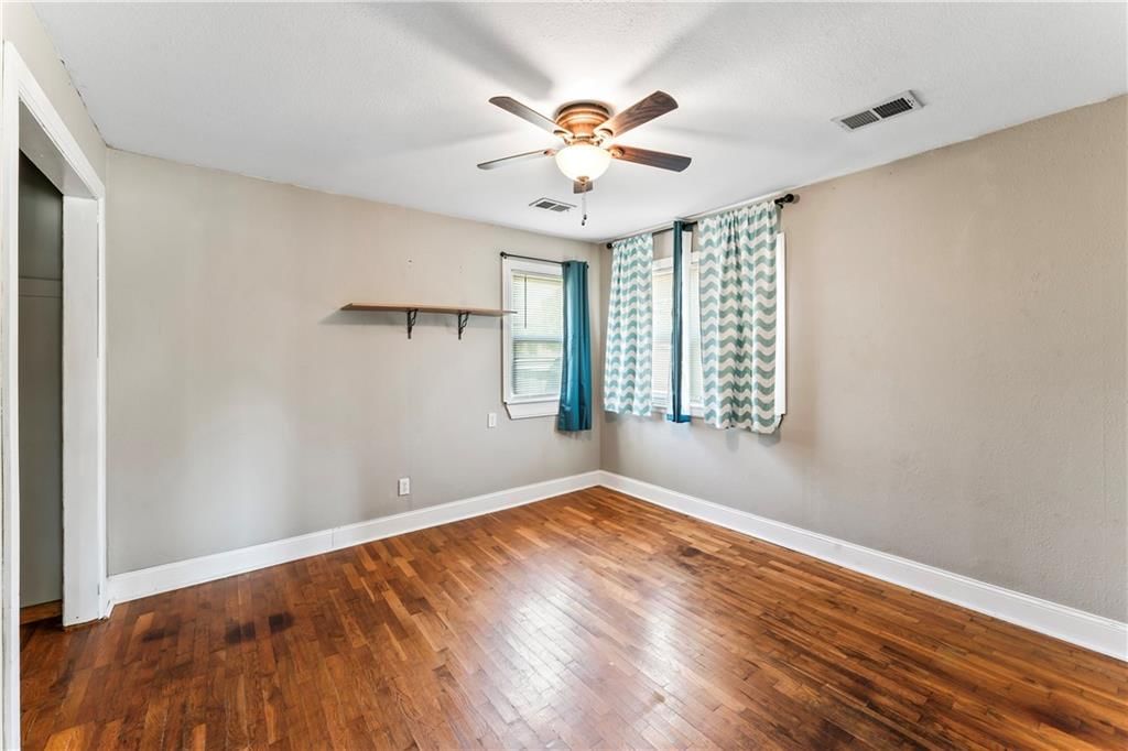 402 S Lorien Street — photo 26