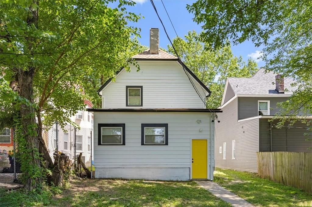 1302 COLLEGE Avenue — photo 18