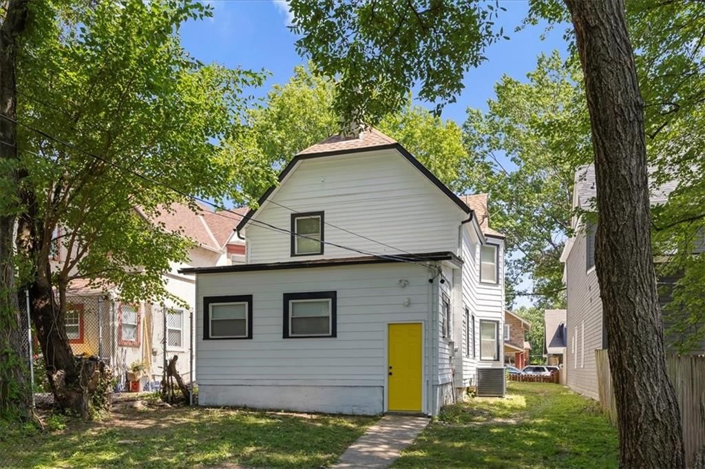 1302 COLLEGE Avenue — photo 19
