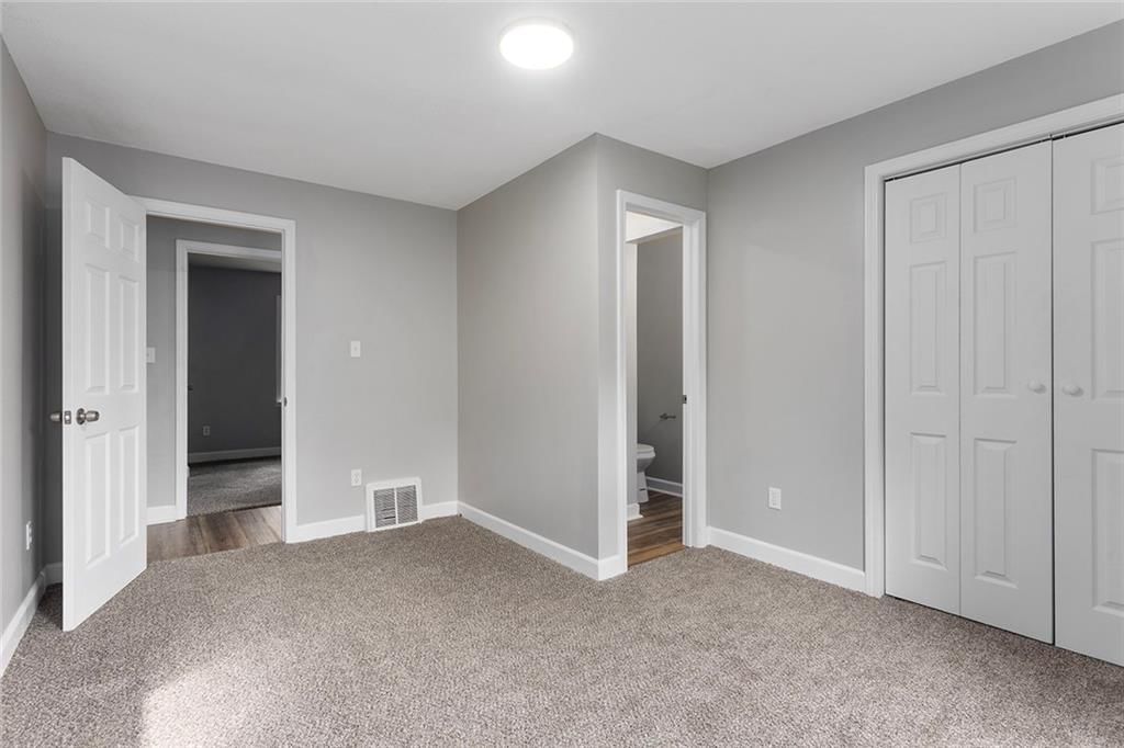 412 N Fairview Avenue — photo 17
