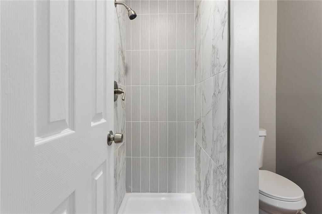 412 N Fairview Avenue — photo 19