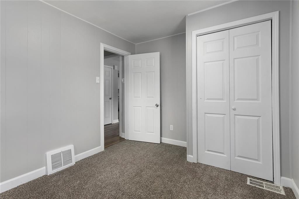 412 N Fairview Avenue — photo 23