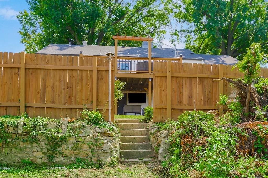 3132 Oakland Avenue — photo 35