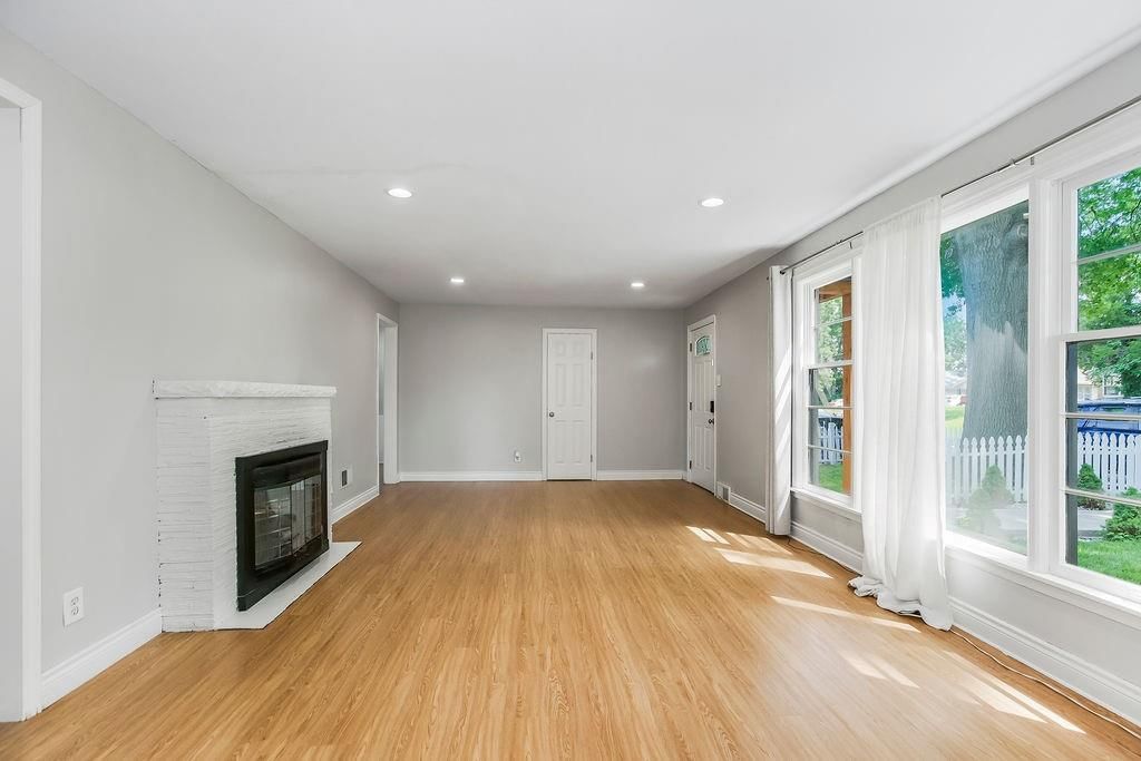 3132 Oakland Avenue — photo 5