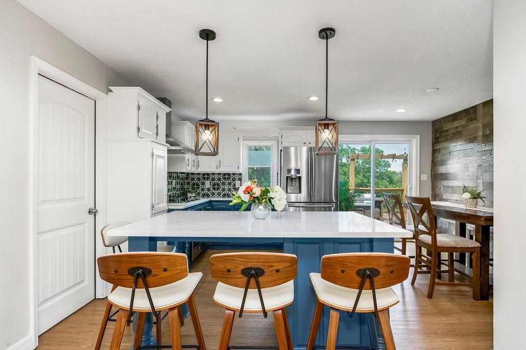 3132 Oakland Avenue — photo 8