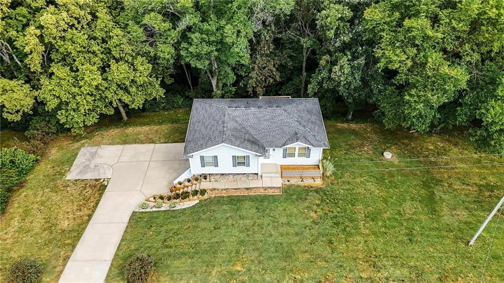 Photo 43 of 44 - 420 E Seybold Road