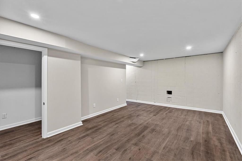 10502 E 267th Street — photo 22