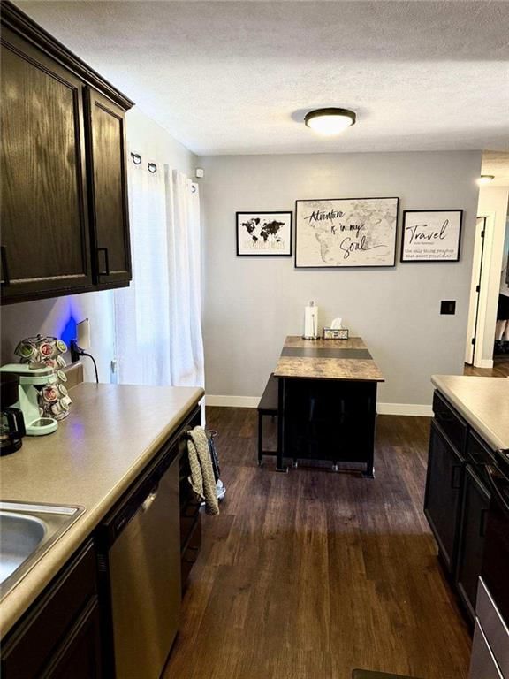 205 N Redbird Lane — photo 4