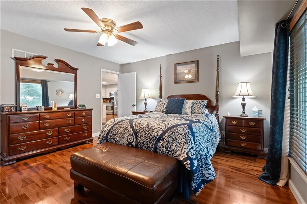 2813 Chatelain Court — photo 17