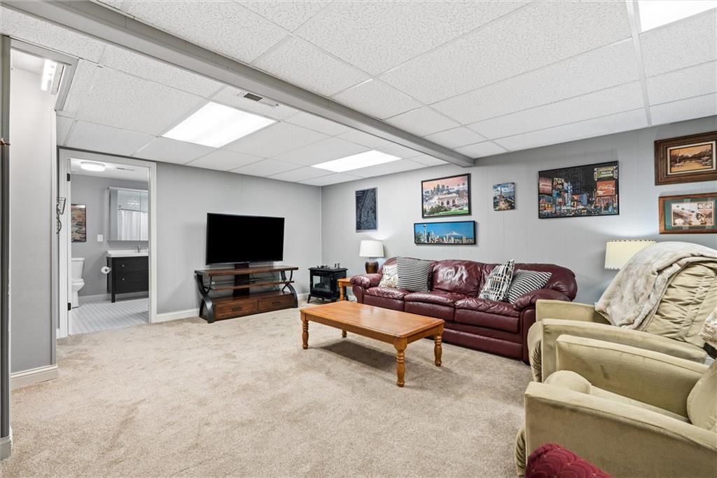 2813 Chatelain Court — photo 25