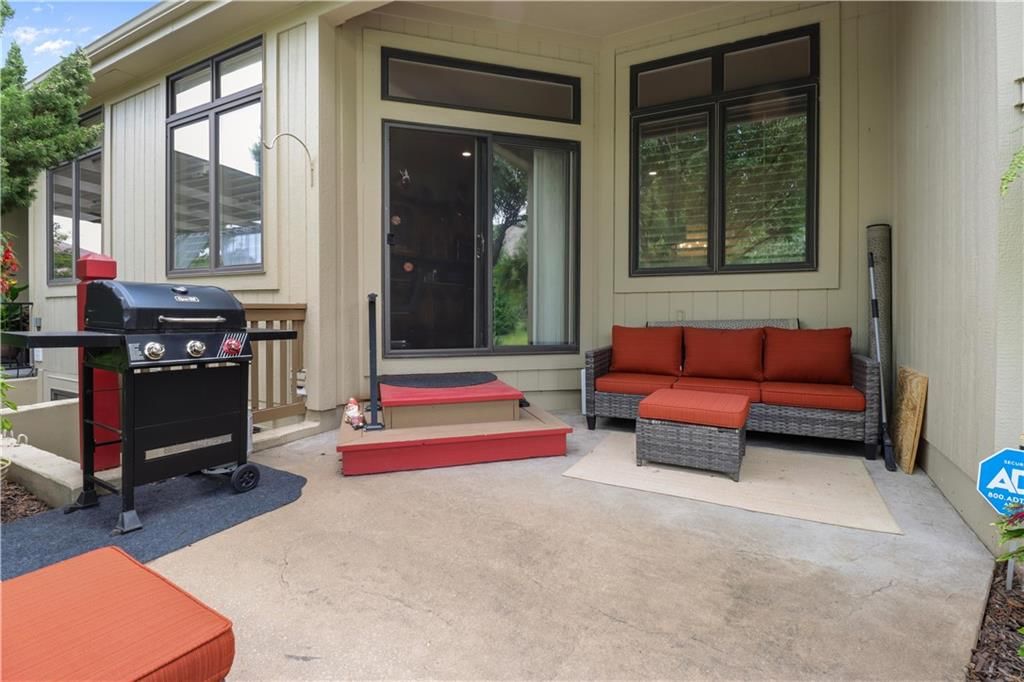 10012 Millstone Drive — photo 33