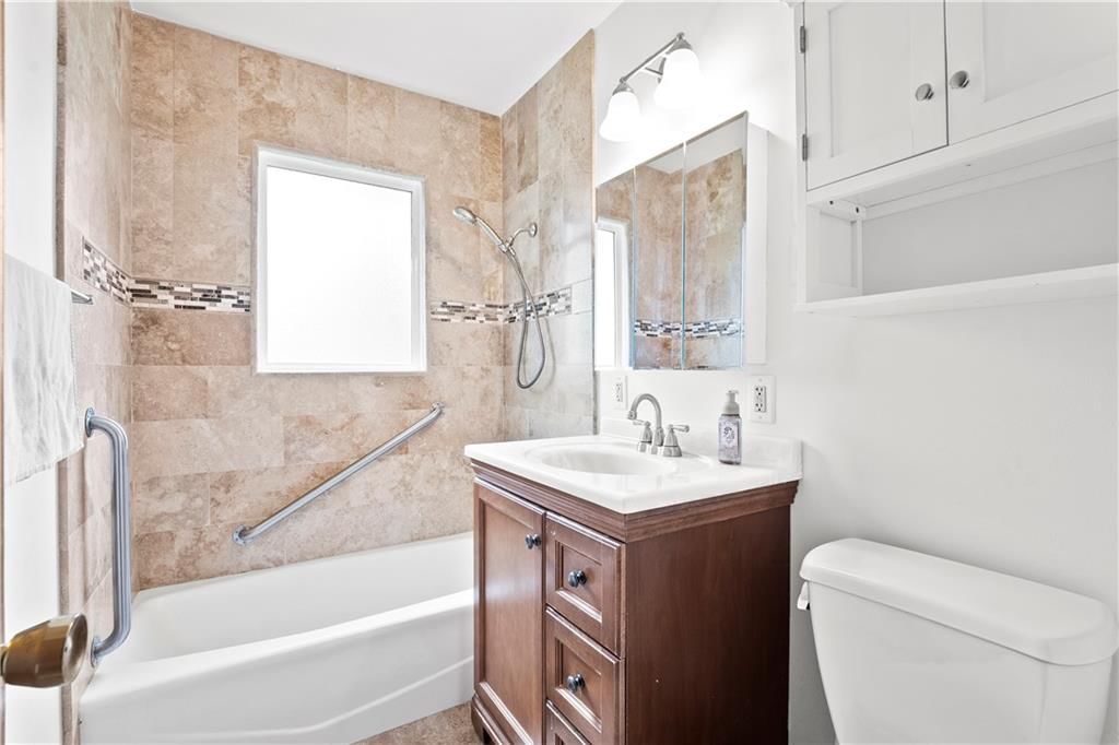 612 S Cedar Street — photo 12