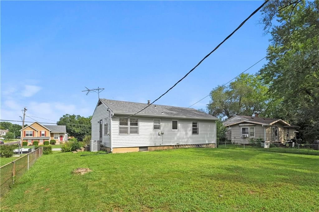 612 S Cedar Street — photo 25