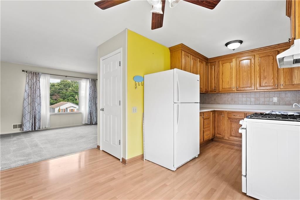 612 S Cedar Street — photo 9