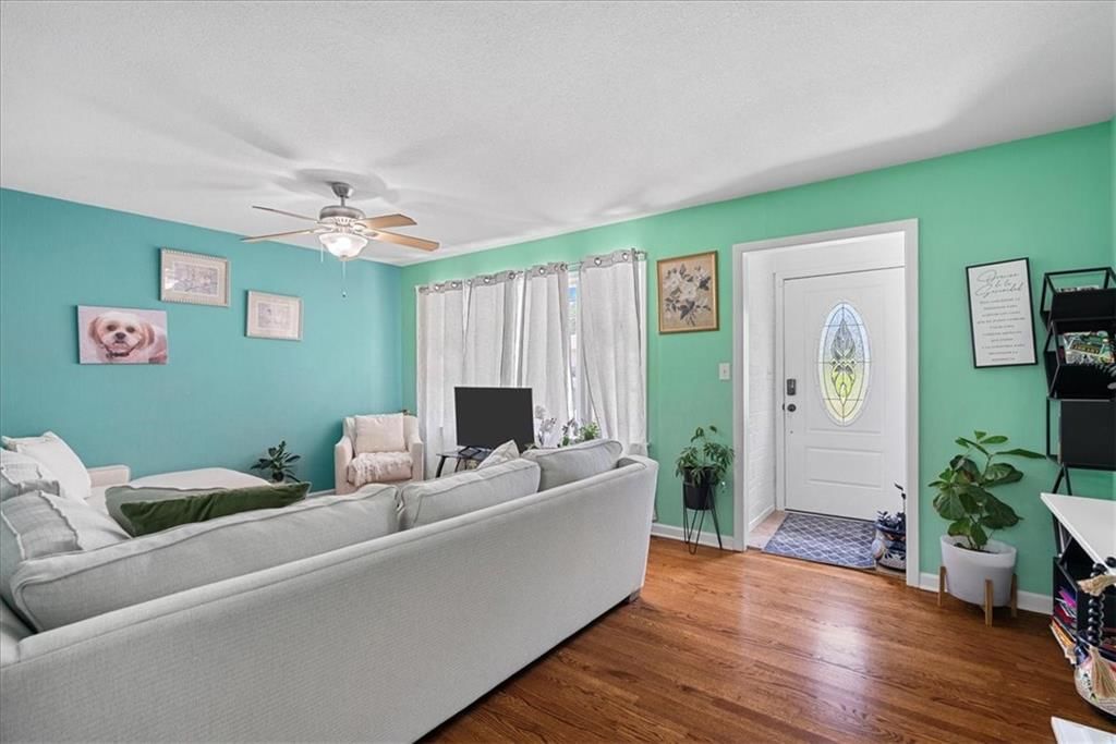 7226 Yecker Avenue — photo 5