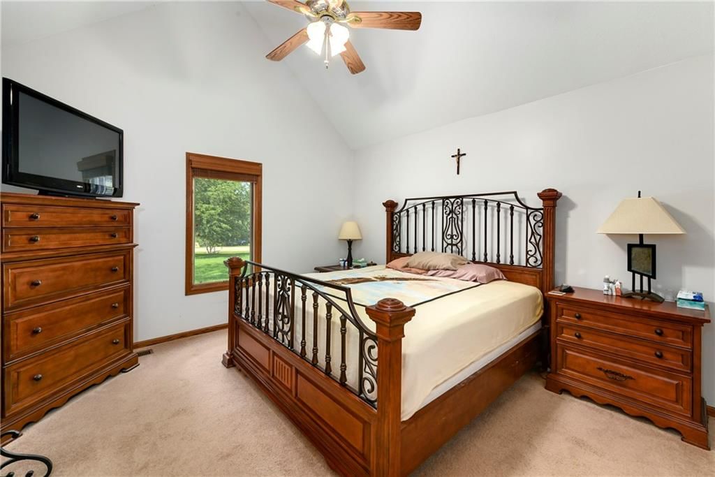 25109 Lone Pine Drive — photo 10