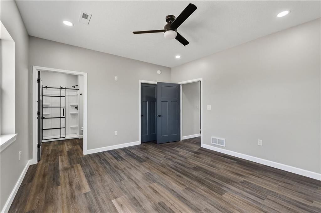 9340 SE 216th Street — photo 4