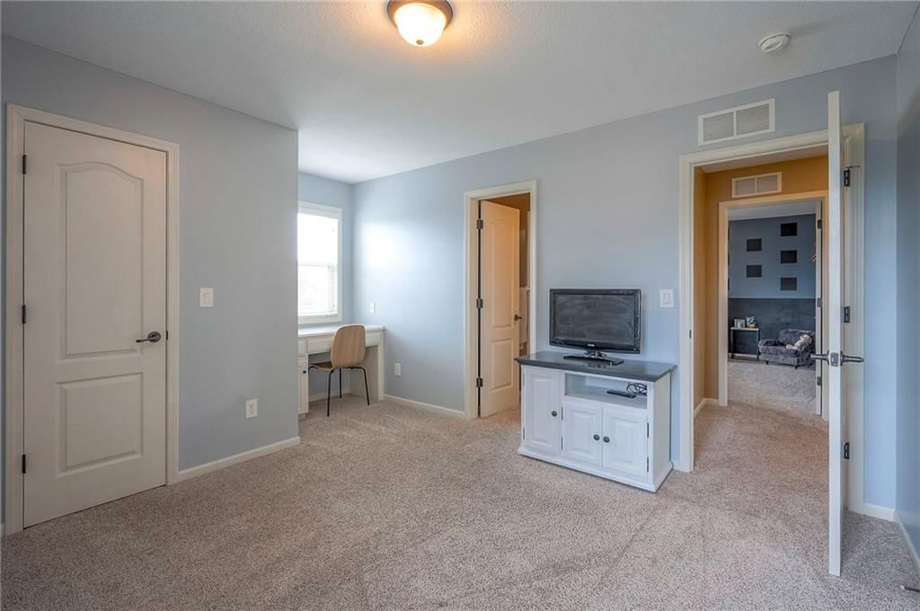 8429 Green Road — photo 46