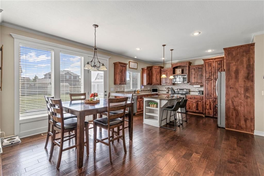 1313 NE ERNEST Way — photo 8