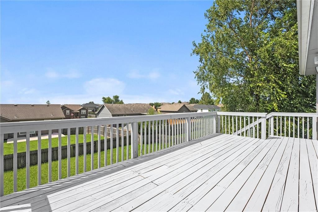 503 Lake Meadows Drive — photo 24