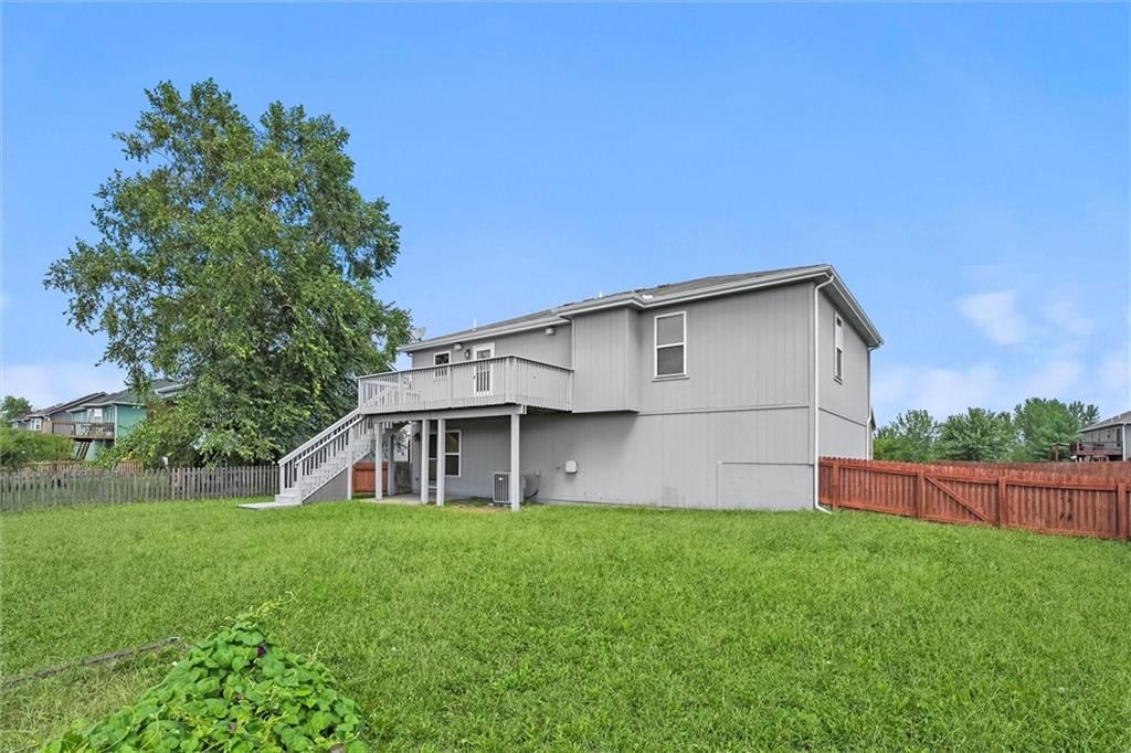503 Lake Meadows Drive — photo 28