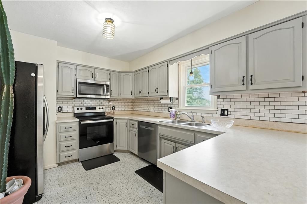 14973 Wolfe Drive — photo 7
