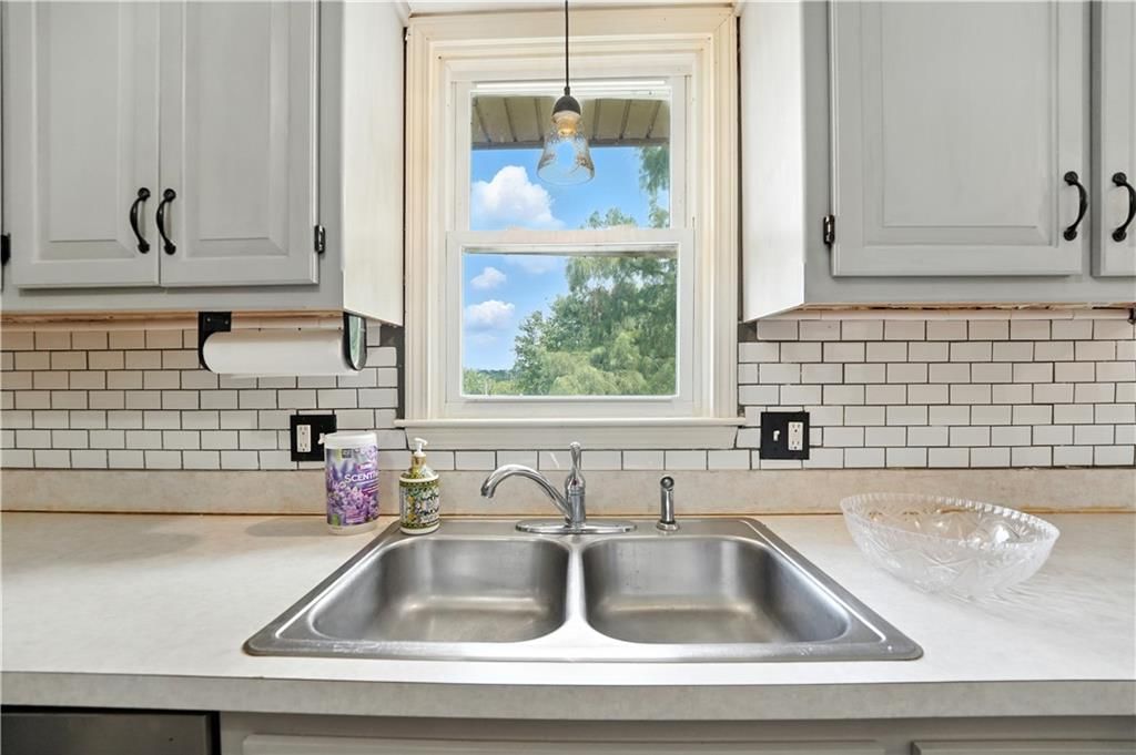 14973 Wolfe Drive — photo 10