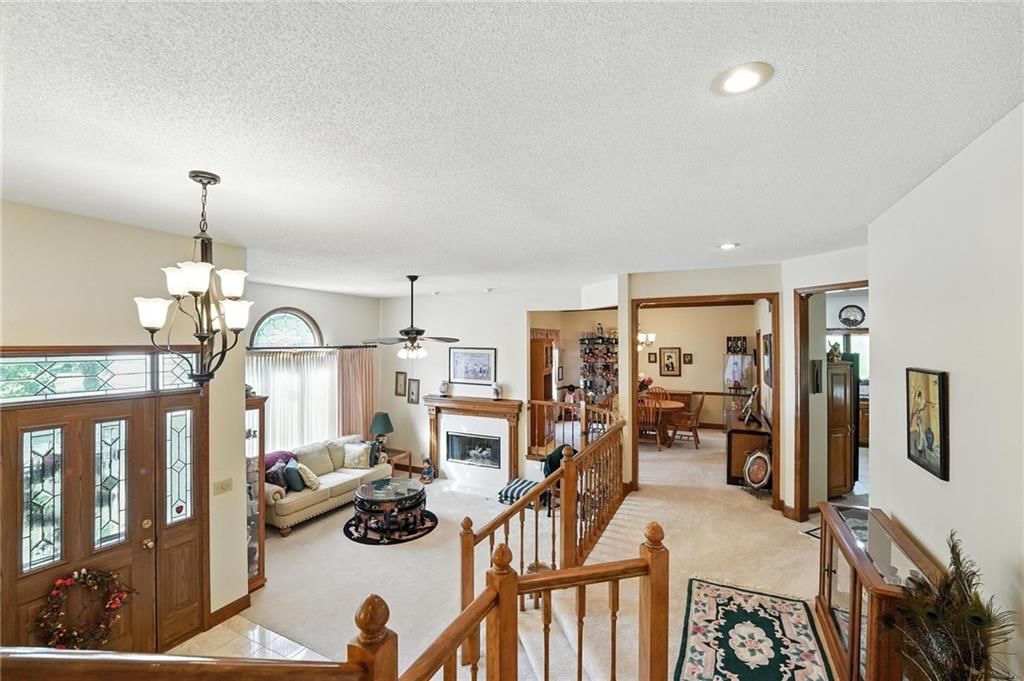 2908 S Yuma Court — photo 3