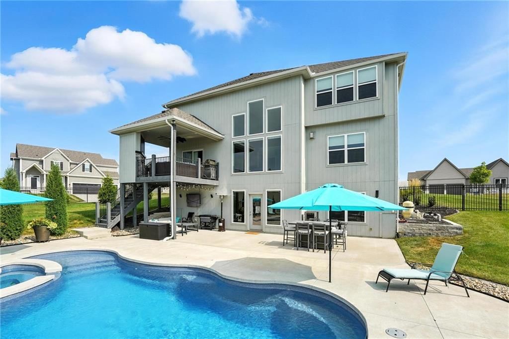 7550 N Gower Avenue — photo 3