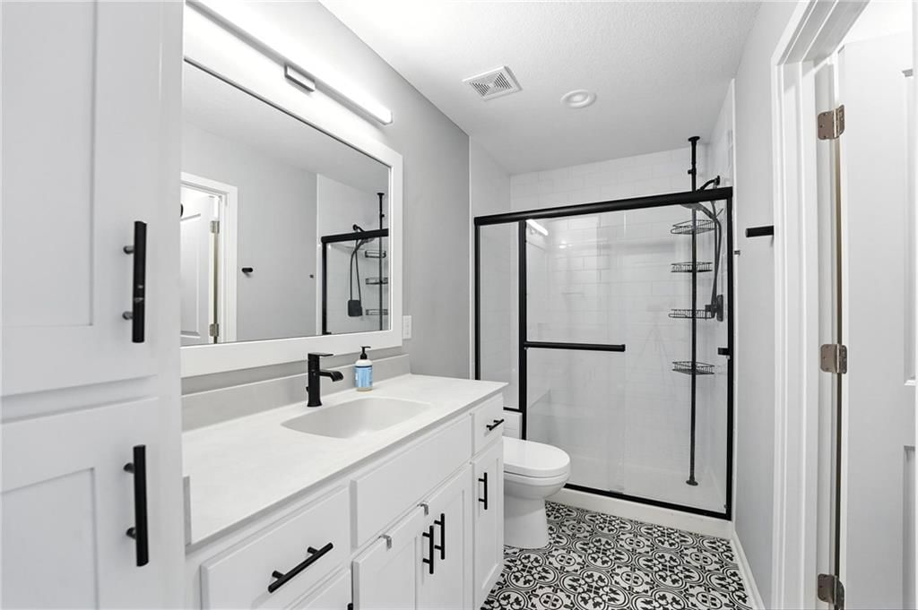 7550 N Gower Avenue — photo 27