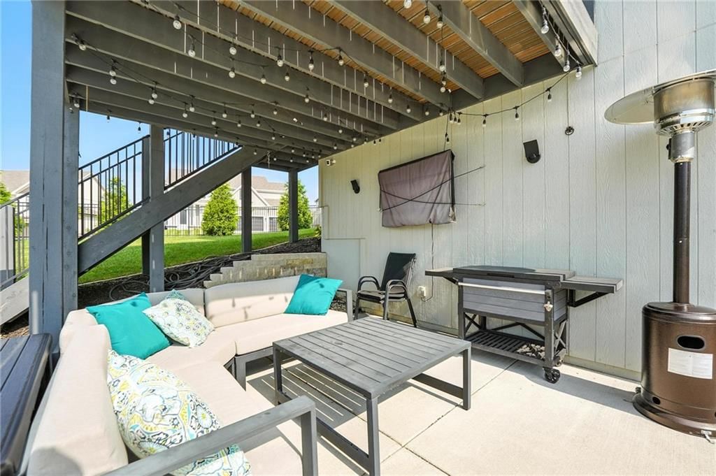 7550 N Gower Avenue — photo 53
