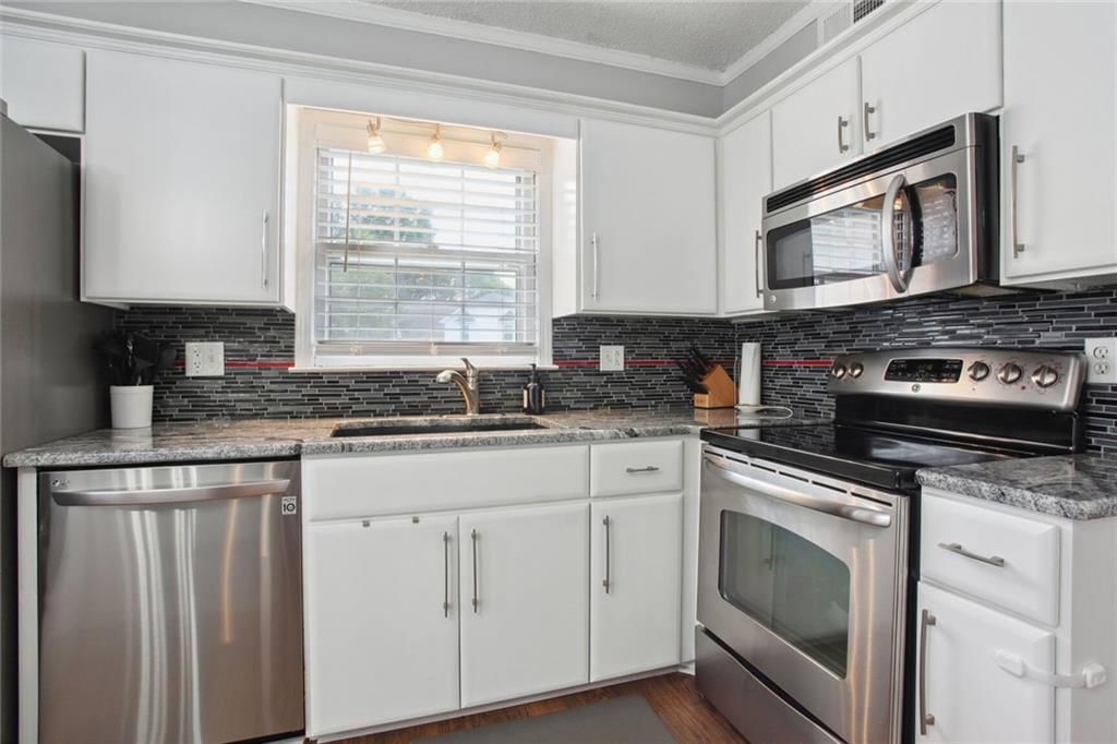 12250 W 105th Street — photo 7