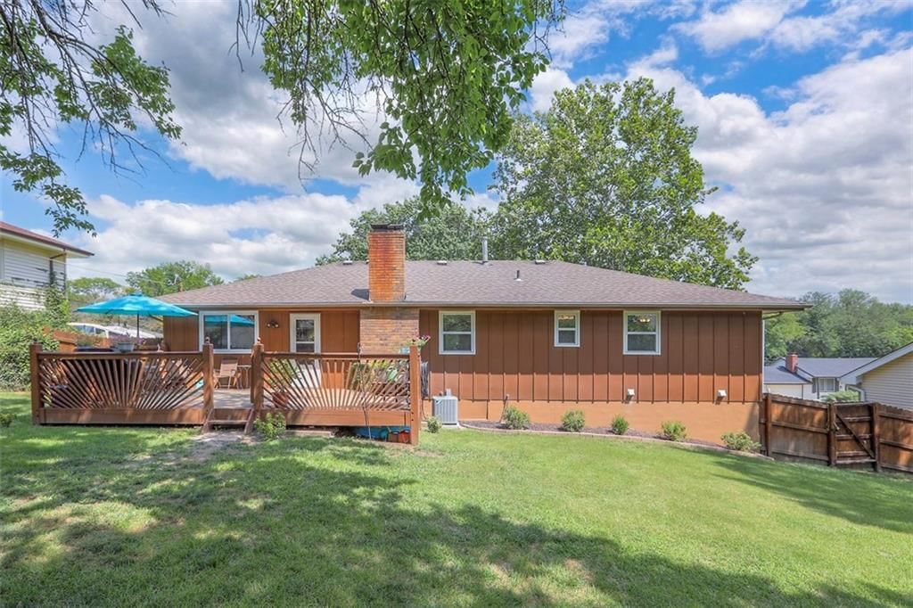10912 Myrtle Avenue — photo 38