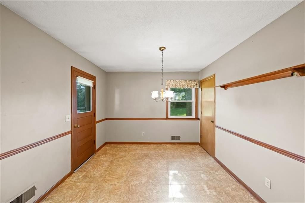 23808 E Langsford Road — photo 13
