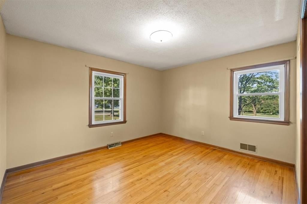 23808 E Langsford Road — photo 16