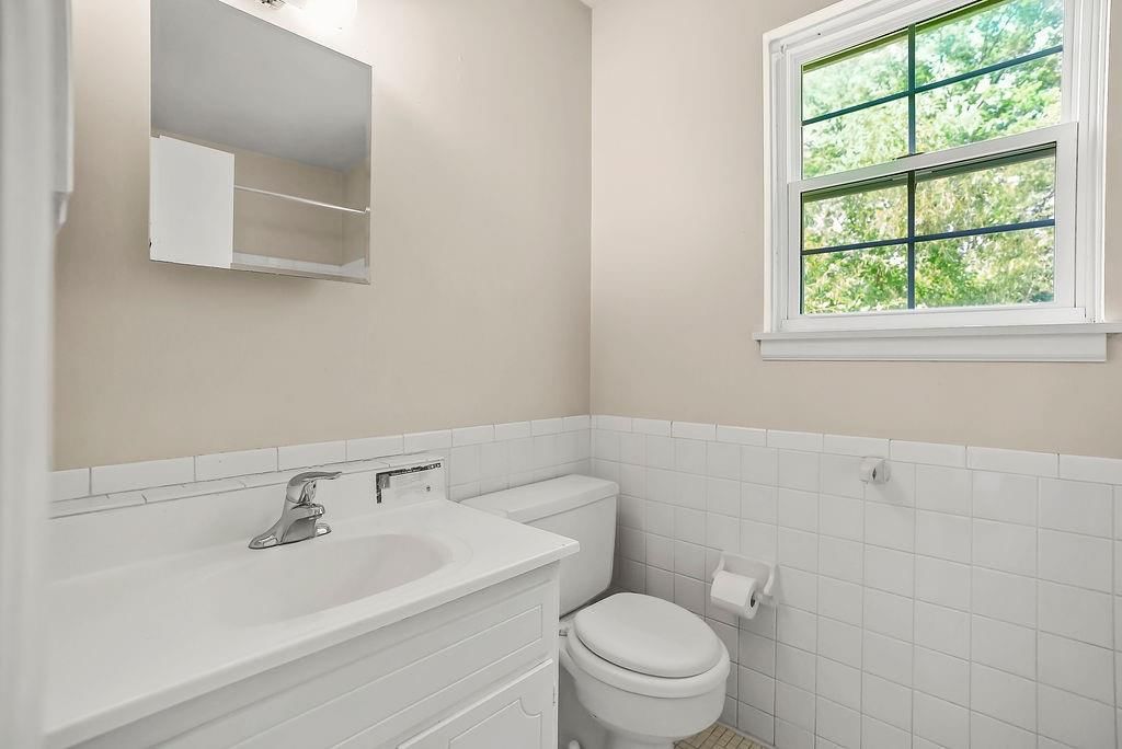 8620 Countryshire Lane — photo 15