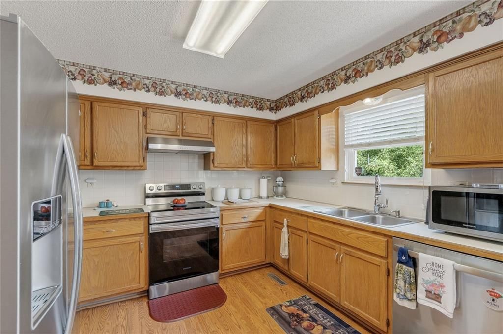 207 Pebblebrook Street — photo 29