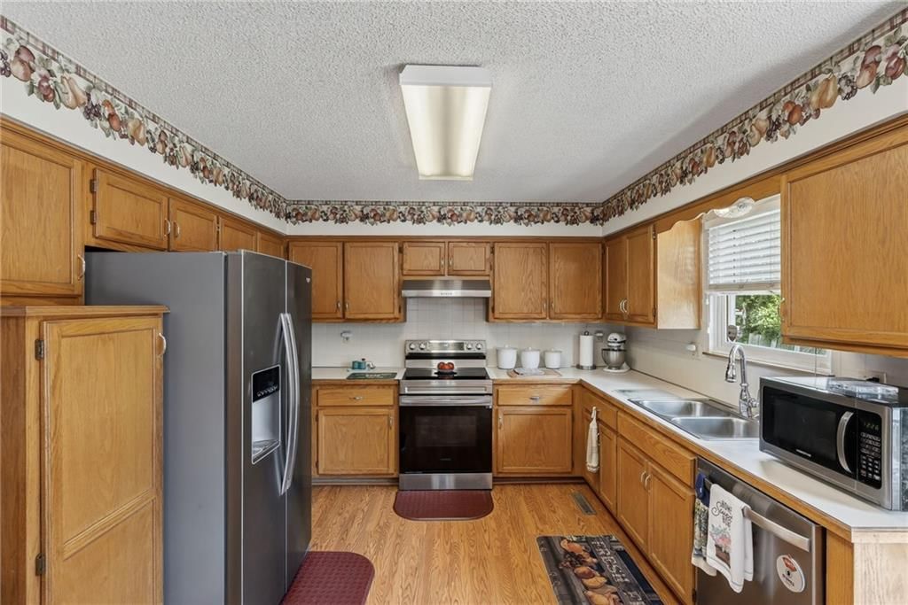 207 Pebblebrook Street — photo 30
