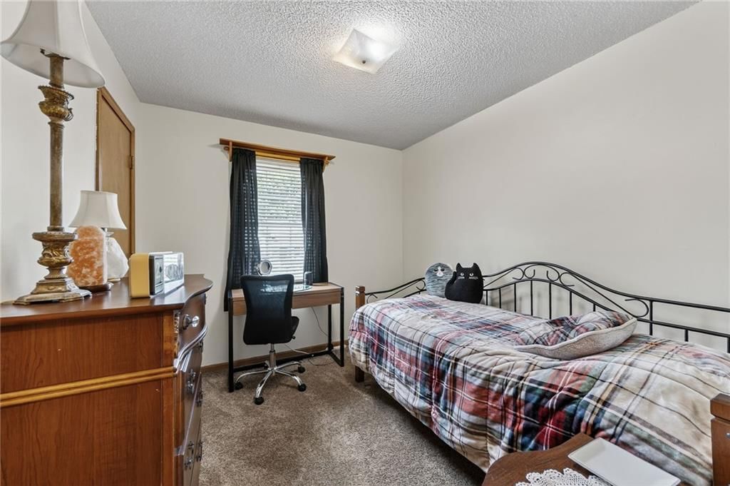 207 Pebblebrook Street — photo 35
