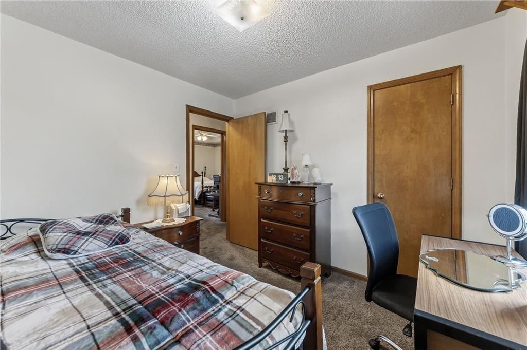 207 Pebblebrook Street — photo 36