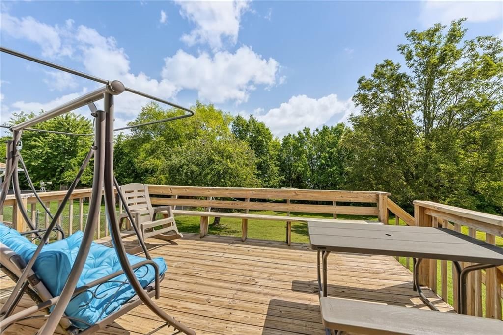 207 Pebblebrook Street — photo 8