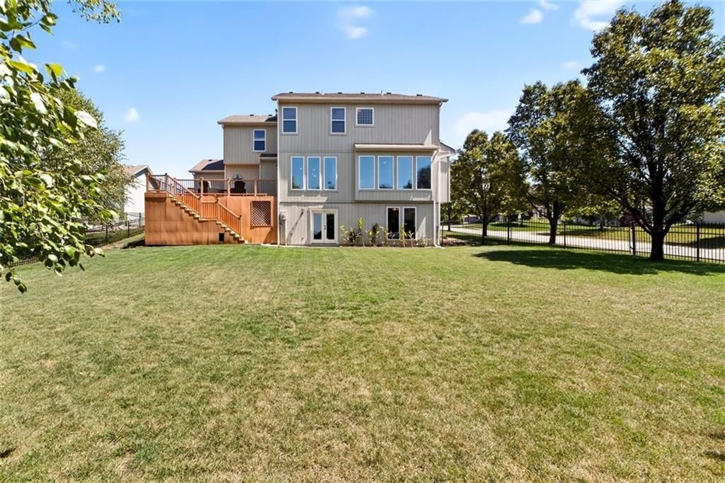 7332 Meadowlark Drive — photo 51