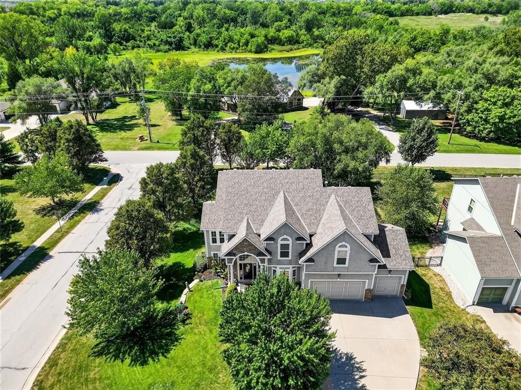 7332 Meadowlark Drive — photo 60