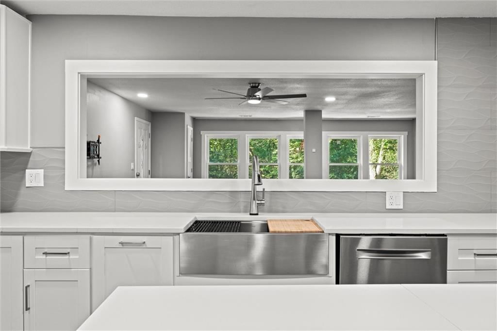 6030 W 163rd Terrace — photo 14