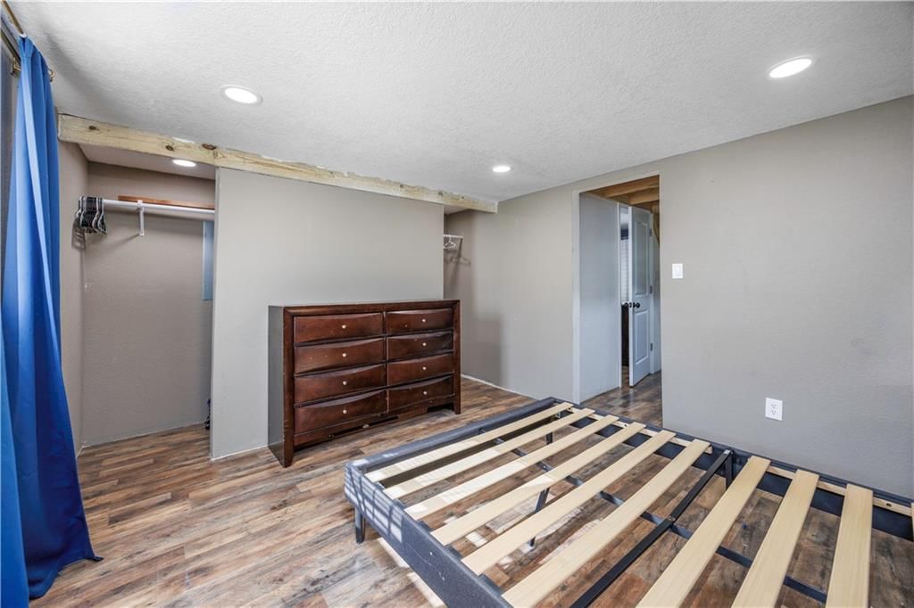 319 Oak Street — photo 12