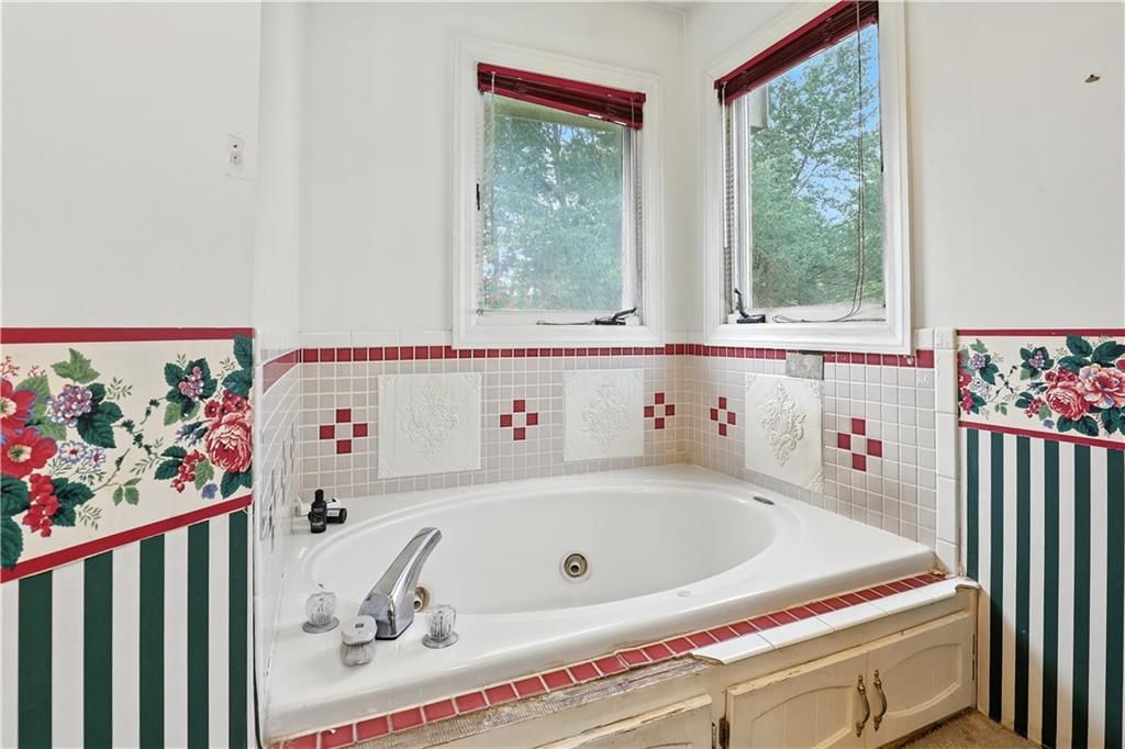 1307 NE 86th Street — photo 11